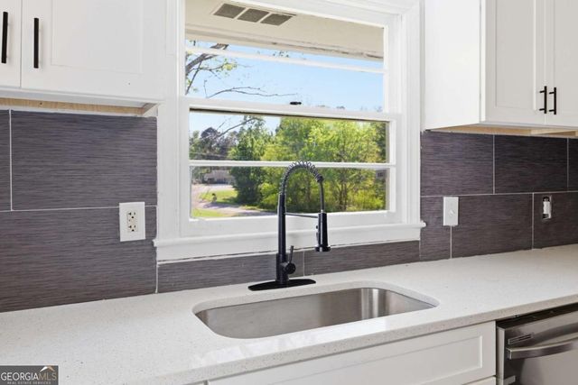 21 Nebo Drive, Hiram, GA 30141