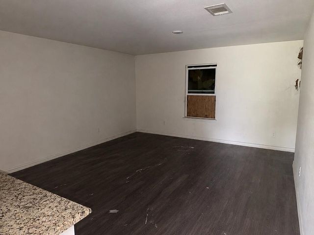 8020 Lavender Street, Houston, TX 77016