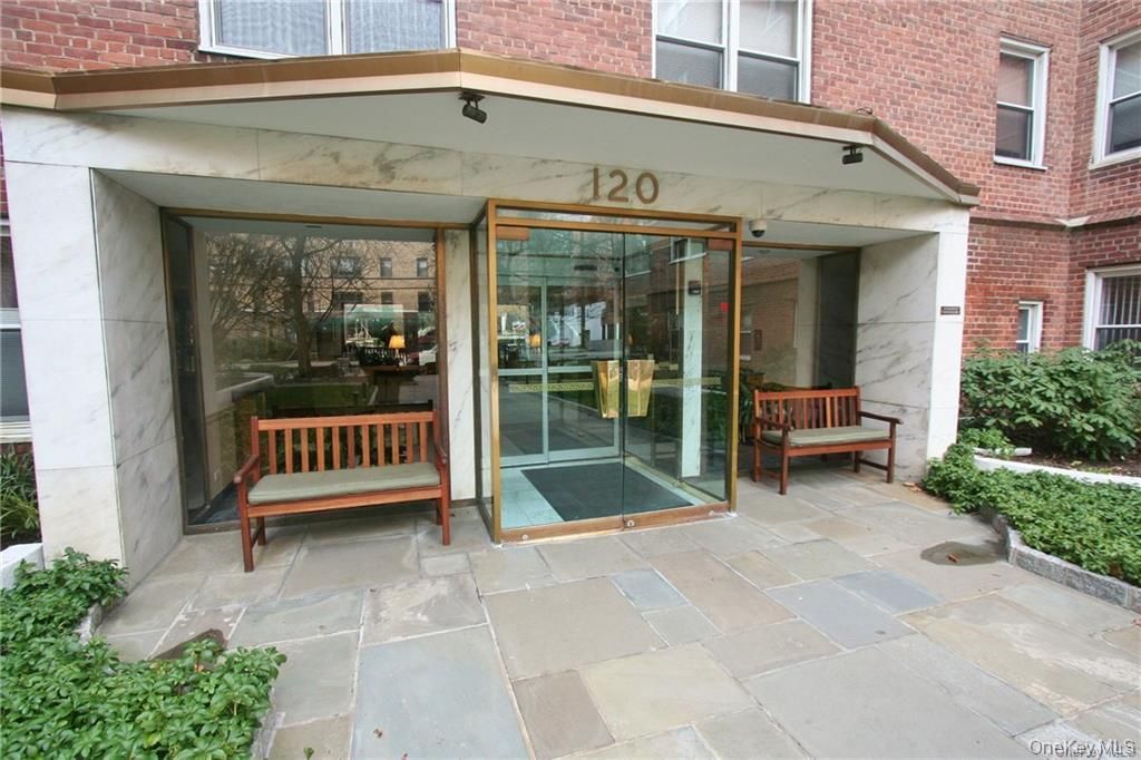120 E Hartsdale Avenue 1C, Hartsdale, NY 10530 — exterior