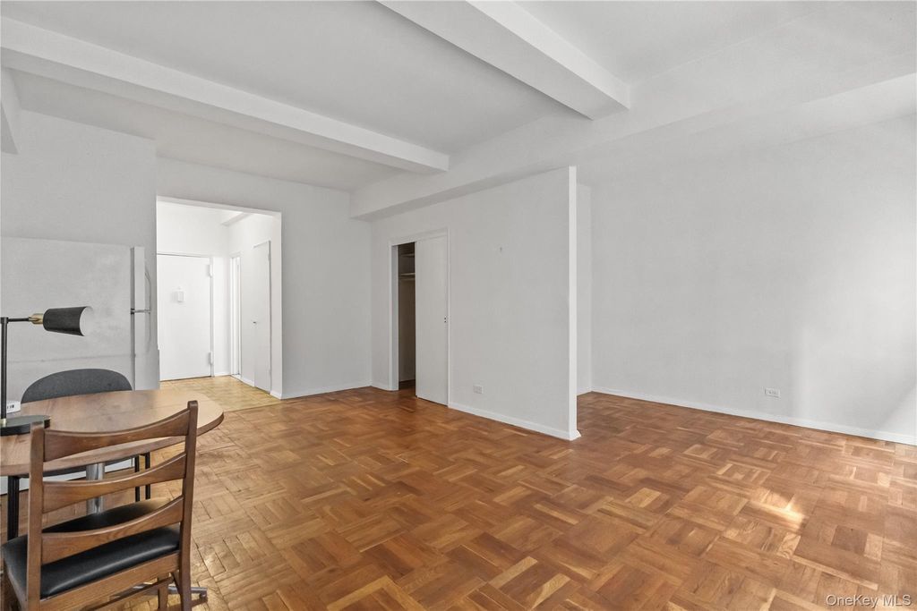 120 E Hartsdale Avenue 1C, Hartsdale, NY 10530 — photo 3