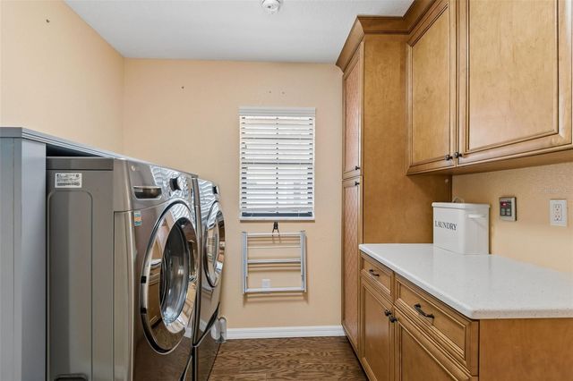 538 OLEANDER WAY S, St Petersburg, FL 33707