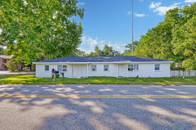 2205 Russelldale Avenue, North Charleston, SC 29406