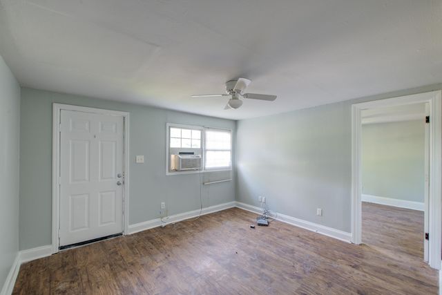 2205 Russelldale Avenue, North Charleston, SC 29406