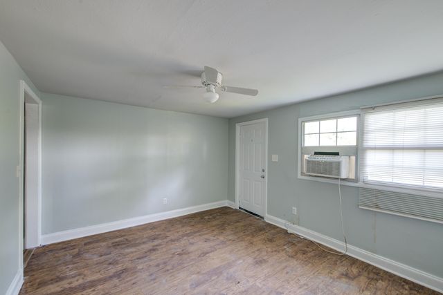 2205 Russelldale Avenue, North Charleston, SC 29406