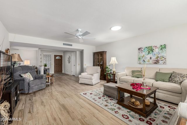 18411 N CONESTOGA Drive, Sun City, AZ 85373