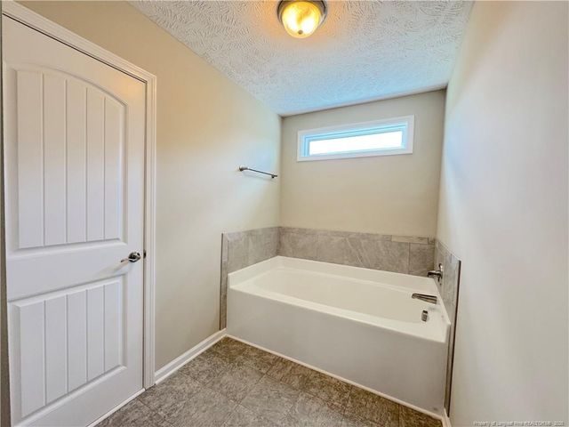 4820 McKinnon Farm Road, Fayetteville, NC 28304