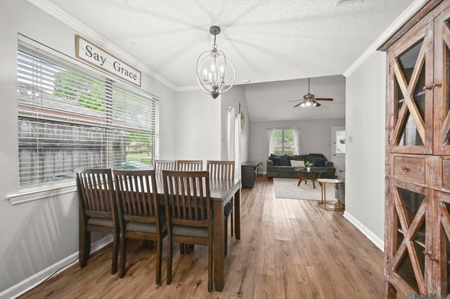 15120 Ridgewood Ave, Prairieville, LA 70769