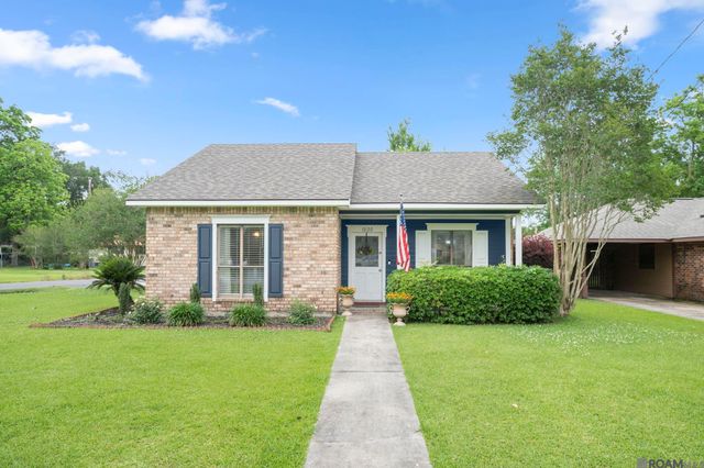 15120 Ridgewood Ave, Prairieville, LA 70769