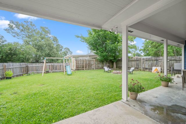 15120 Ridgewood Ave, Prairieville, LA 70769