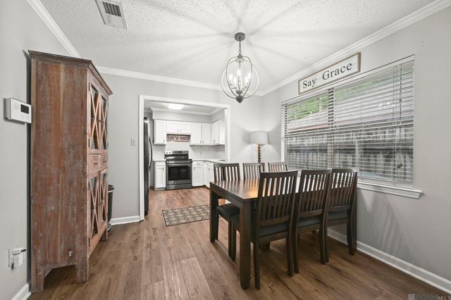 15120 Ridgewood Ave, Prairieville, LA 70769