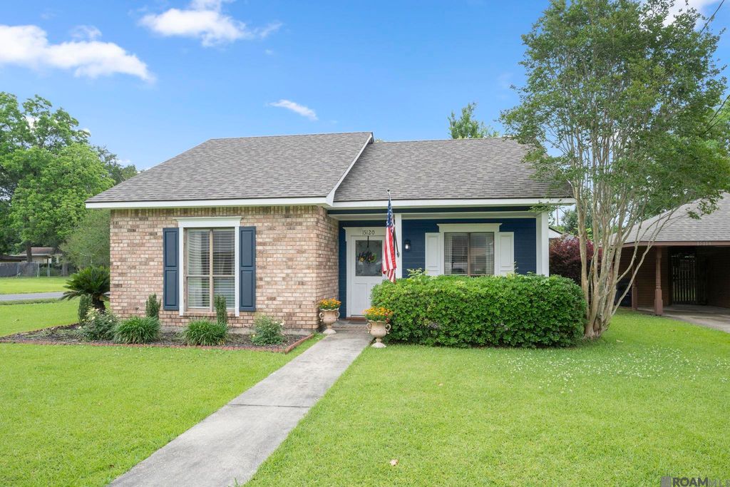 15120 Ridgewood Ave, Prairieville, LA 70769