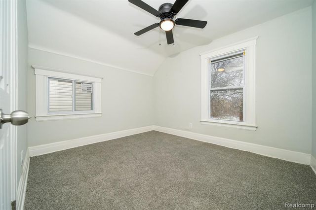 2016 W Grand Street, Detroit, MI 48238