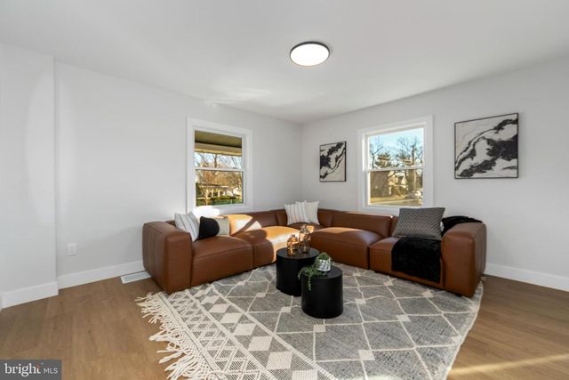 502 WESLEY AVE, National Park, NJ 08063