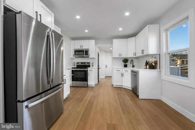 502 WESLEY AVE, National Park, NJ 08063