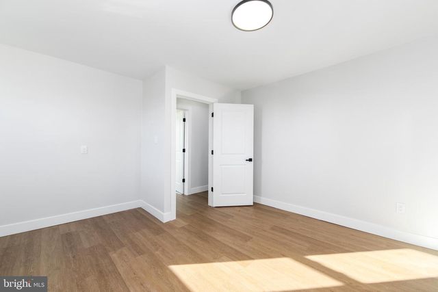 502 WESLEY AVE, National Park, NJ 08063