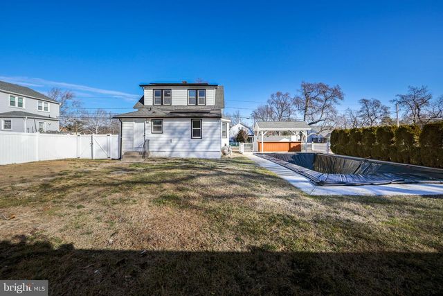 502 WESLEY AVE, National Park, NJ 08063