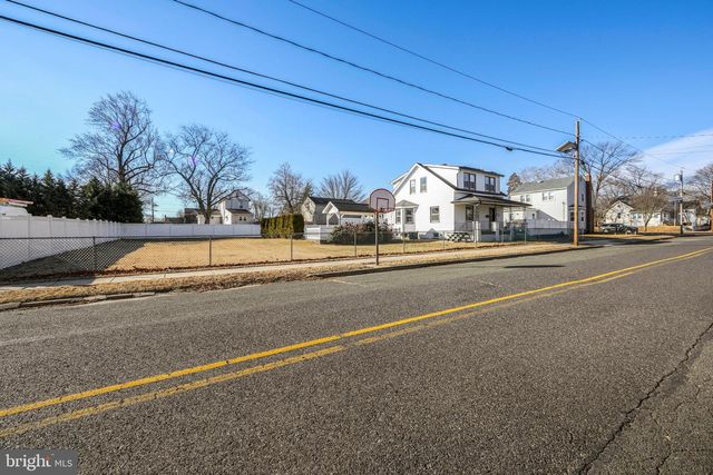 502 WESLEY AVE, National Park, NJ 08063