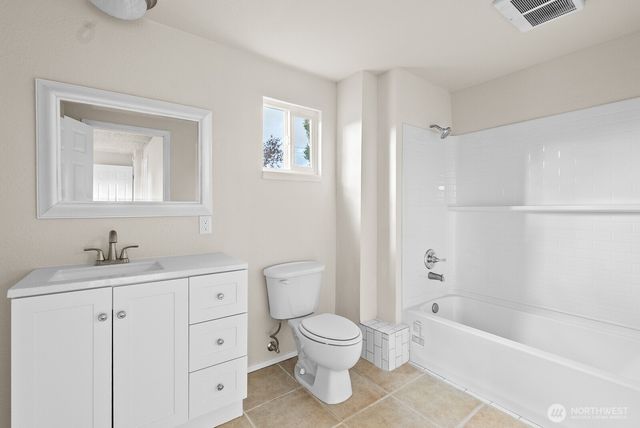 7221 S Sheridan Avenue, Tacoma, WA 98408