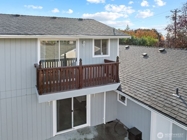 7221 S Sheridan Avenue, Tacoma, WA 98408