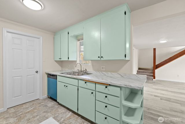 7221 S Sheridan Avenue, Tacoma, WA 98408