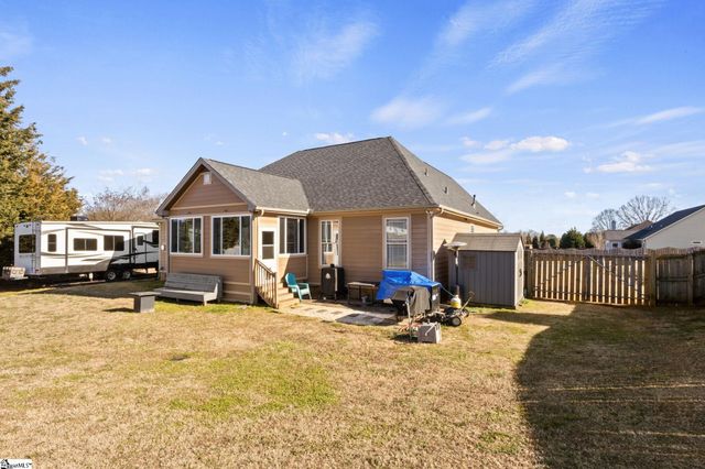 100 Clearridge Way, Greer, SC 29651