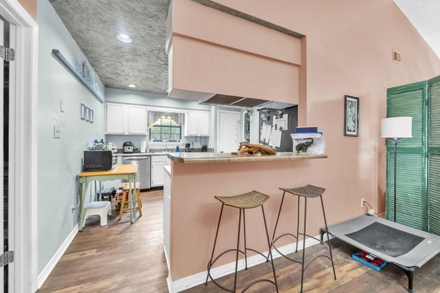 421 Waterway Lane, Fort Walton Beach, FL 32547