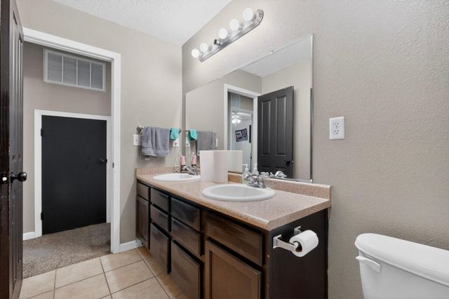 1460 Reynosa Loop SE, Rio Rancho, NM 87124