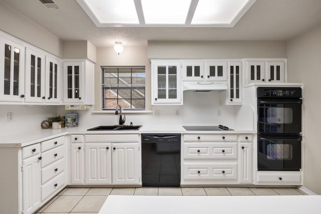 420 E Coachlight Trail, Rockwall, TX 75087