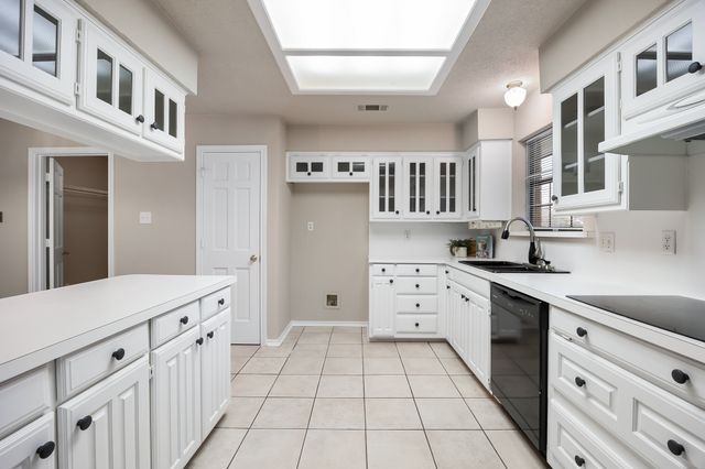 420 E Coachlight Trail, Rockwall, TX 75087