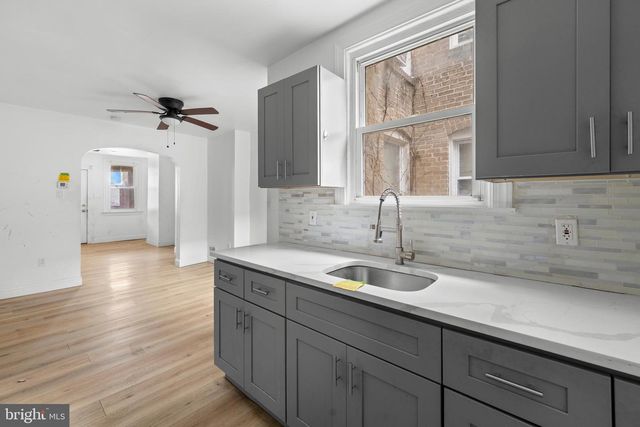 2029 S AIKENS ST, Philadelphia, PA 19142