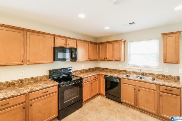 587 KINCAID COVE LANE, Odenville, AL 35120