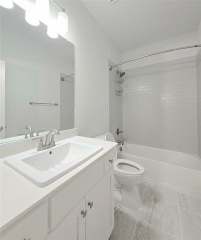 1832 Gresham Drive, Farmers Branch, TX 75234