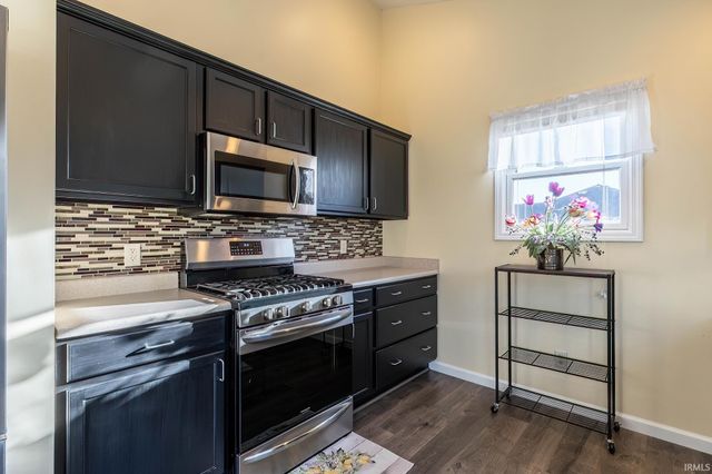 18190 Scarborough Lane, Goshen, IN 46528