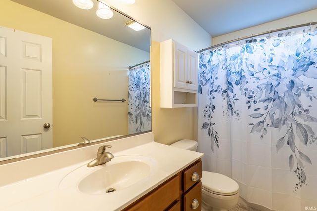 18190 Scarborough Lane, Goshen, IN 46528