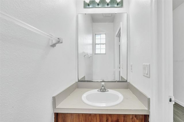 1160 S BEACH CIRCLE, Kissimmee, FL 34746