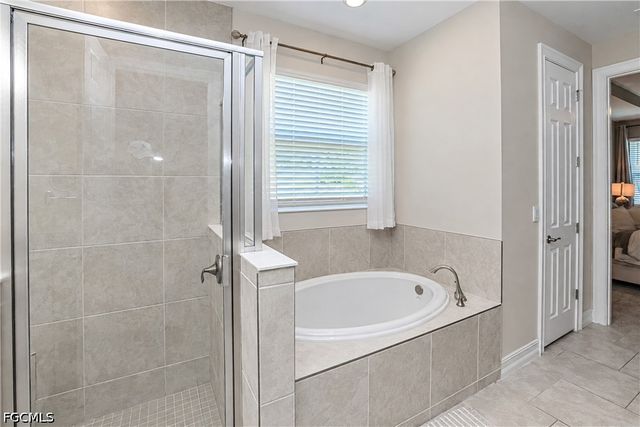 113 SW 33rd PL, Cape Coral, FL 33991