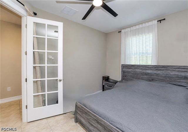 113 SW 33rd PL, Cape Coral, FL 33991