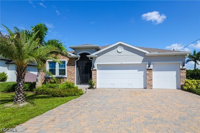 113 SW 33rd PL, Cape Coral, FL 33991