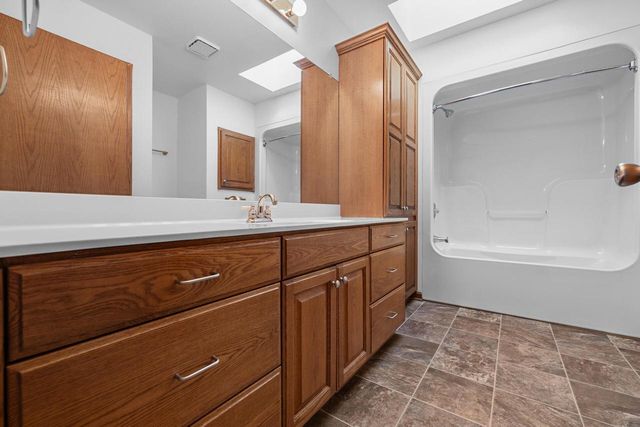 6814 Diane DRIVE, West Bend, WI 53090