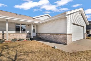 6814 Diane DRIVE, West Bend, WI 53090