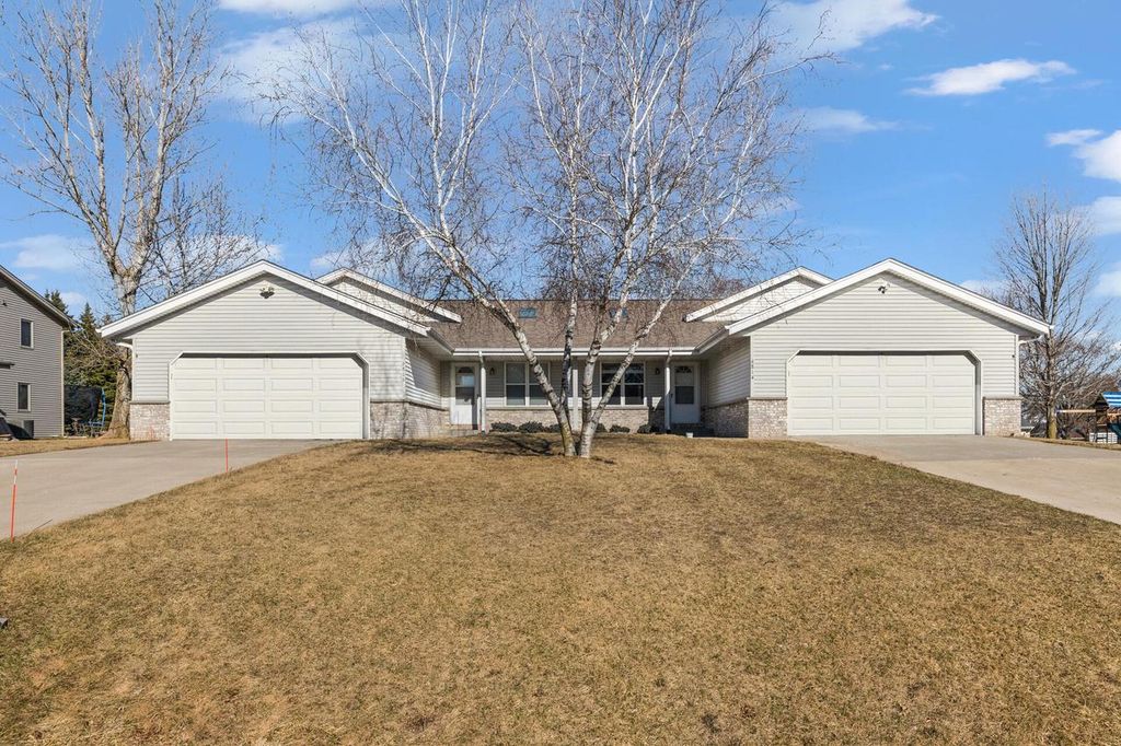 6814 Diane DRIVE, West Bend, WI 53090