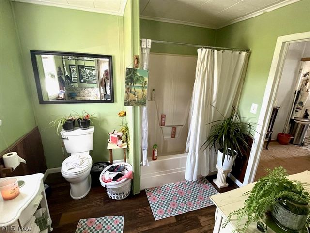 403 Lee Road, Follansbee, WV 26037