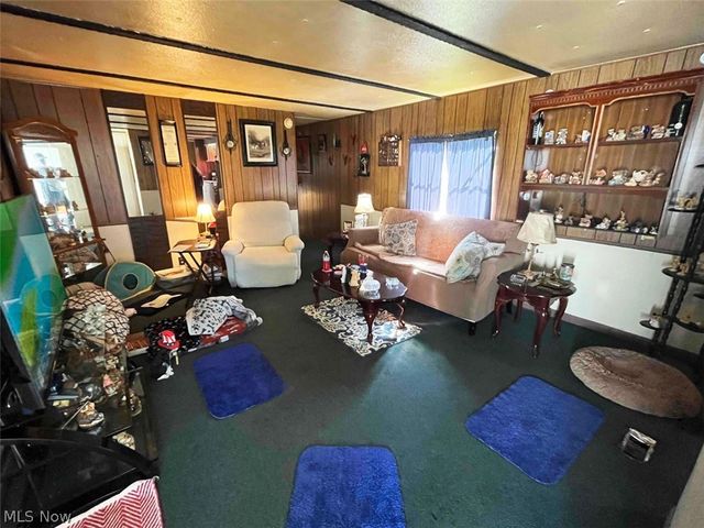 403 Lee Road, Follansbee, WV 26037