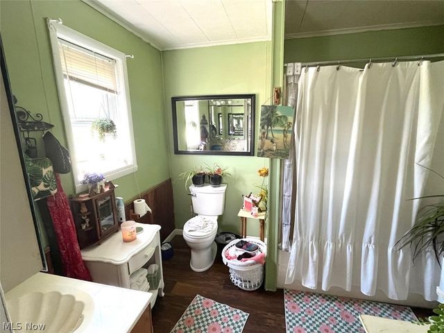 403 Lee Road, Follansbee, WV 26037