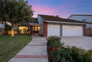 846 Mooncrest, Brea, CA 92821