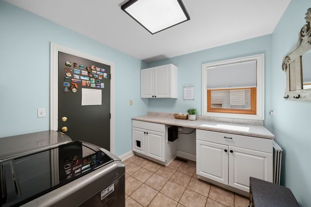 2110 Mulberry Drive, West Chicago, IL 60185