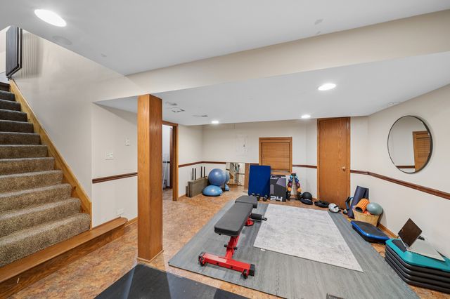 2110 Mulberry Drive, West Chicago, IL 60185