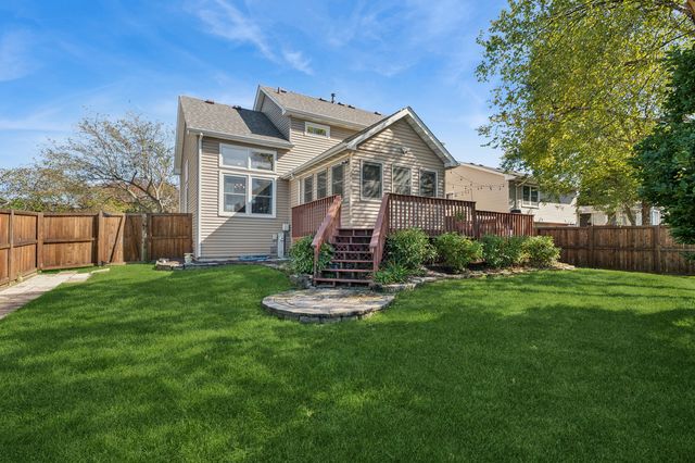 2110 Mulberry Drive, West Chicago, IL 60185