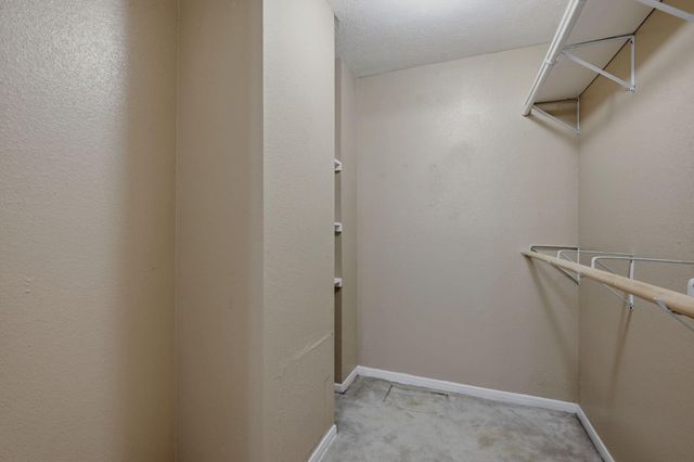 9800 Pagewood Lane 3403, Houston, TX 77042