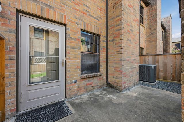 9800 Pagewood Lane 3403, Houston, TX 77042